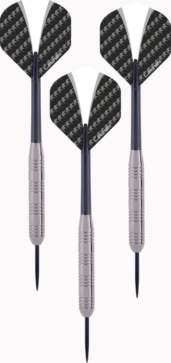 Jeu de fléchettes Engelhart aspect tungstène 23 g – 3 fléchettes à pointe en acier – corps aspect tungstène – manche en nylon – vol blanc noir – avec étui – Longfield