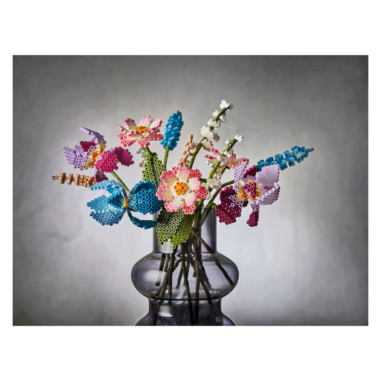 Bouquet de fleurs d'art Hama midi diy (6 000 pcs.)