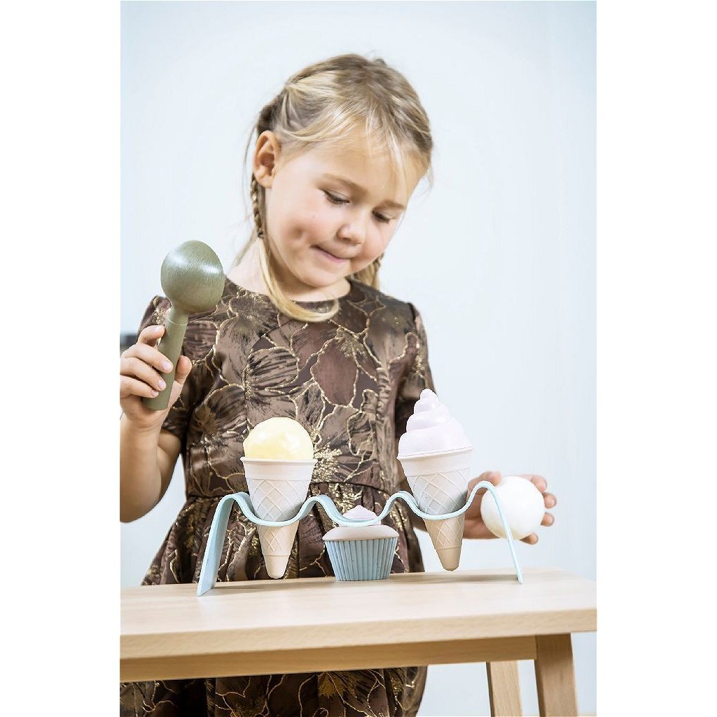 Ensemble de glaces jouets Dantoy, 15 pièces.