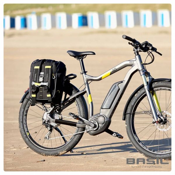 Basil Miles Dawypack - Bag du vélo sportif - Unisexe - Black Lime