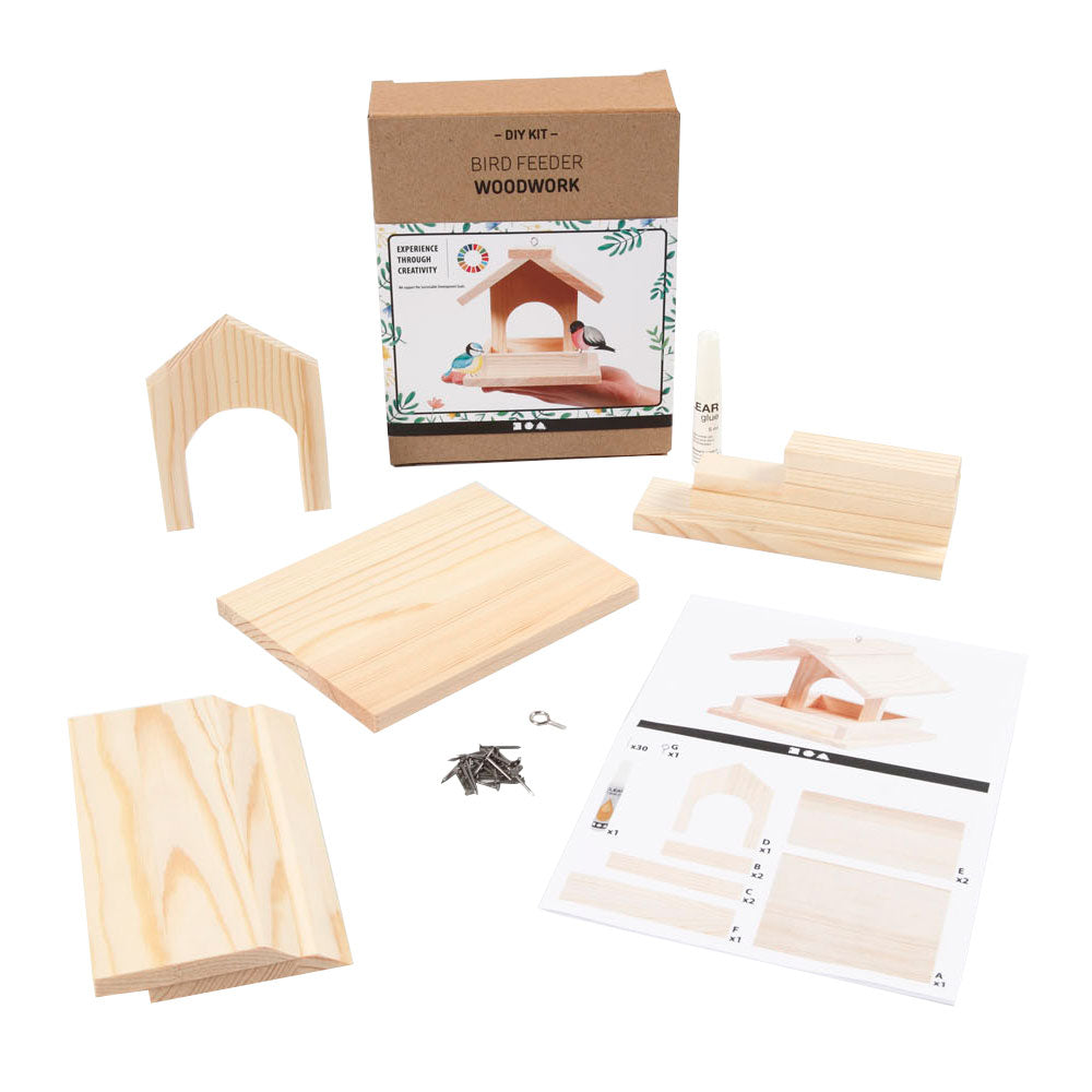 Entreprise créative https: www.ccobby.nl mangeoire à oiseaux house-h-12-5-cm-d-14-5-cm-w-11-5-cm-1-piece