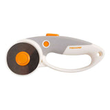 Société créative https: www.ccobby.nl fiskars-rolling knife-right-left-handed-1-piece