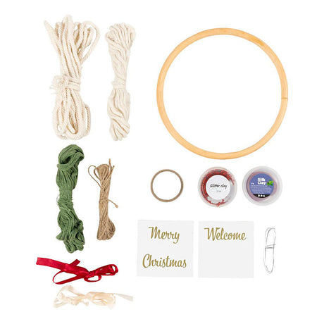 Société créative https : www.ccobby.nl hobbyset-macrame-christmas couronne-mousse vert-noël rouge-off-white-1-doos