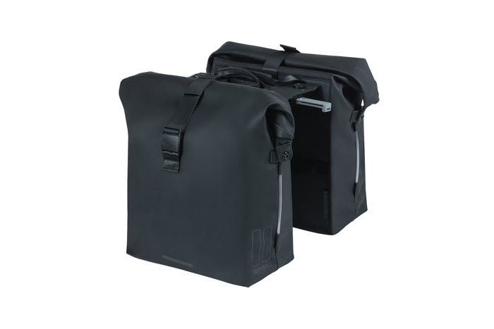 Basil Soho Double Bicycle Bag Nordlicht - Imperpose, PU, fermeture de roulement, adapté à Mik, 41 LTR, Night Black