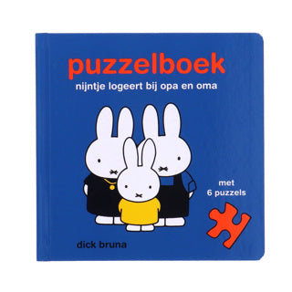 Miffy reste avec grand-père et grand-mère (puzzlebo