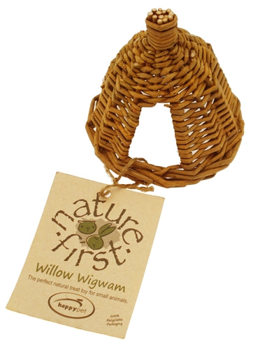 Wigwam de saule, premier animal de compagnie heureux de la nature