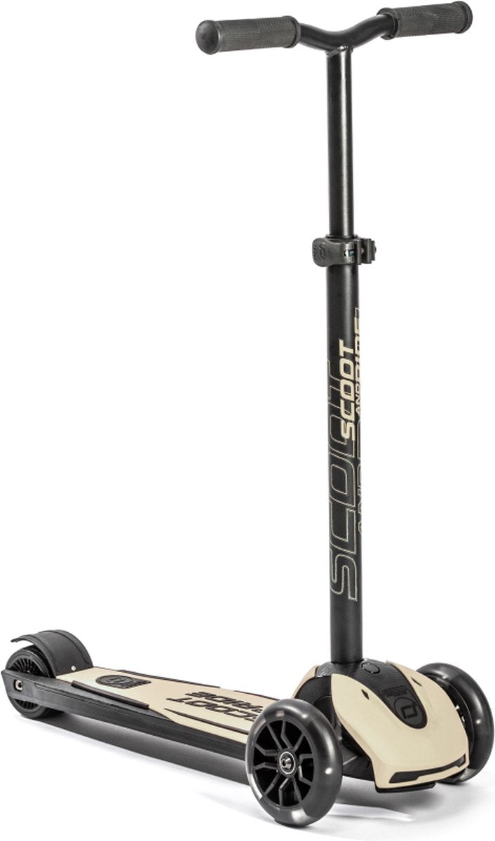 Scoot ride Highwaykick 5 LED - trottinette enfant - roues avant LED, 3 roues, frein à pied antidérapant - guidon réglable 60-90 cm, guidon amovible - 5+ ans (118-180 cm), max 80 kg, roues PU 120 80 mm, frêne