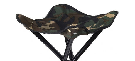 Tabouret pliable à équipement furtif avec 4 jambes