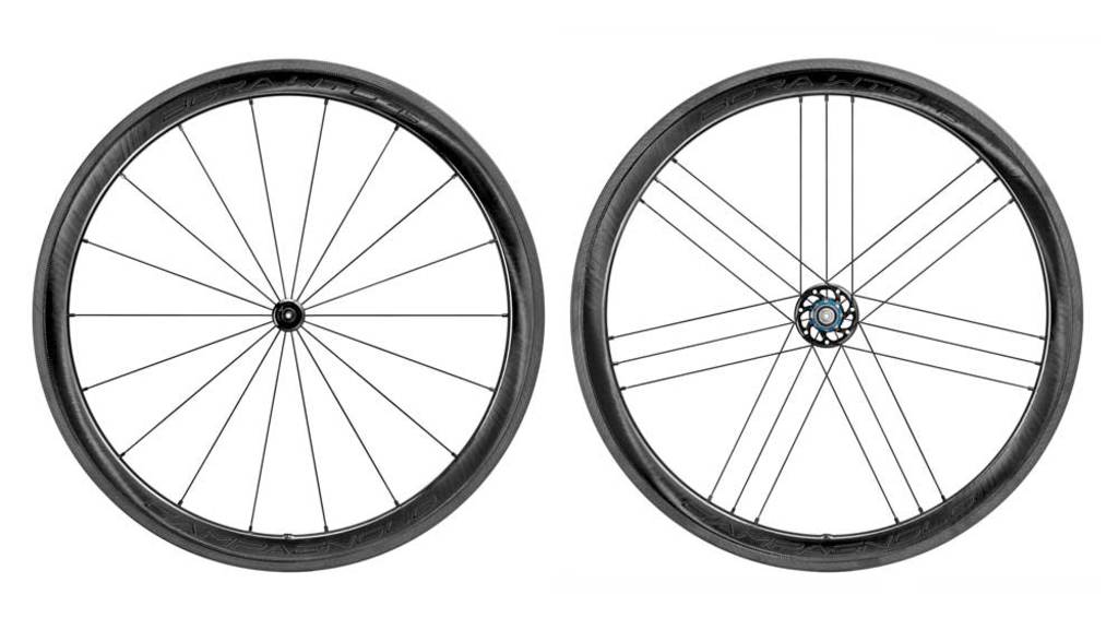 Paire de roues Campagnolo 28 bora wto 45 foncé