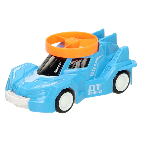 Voiture avec hélice de tir