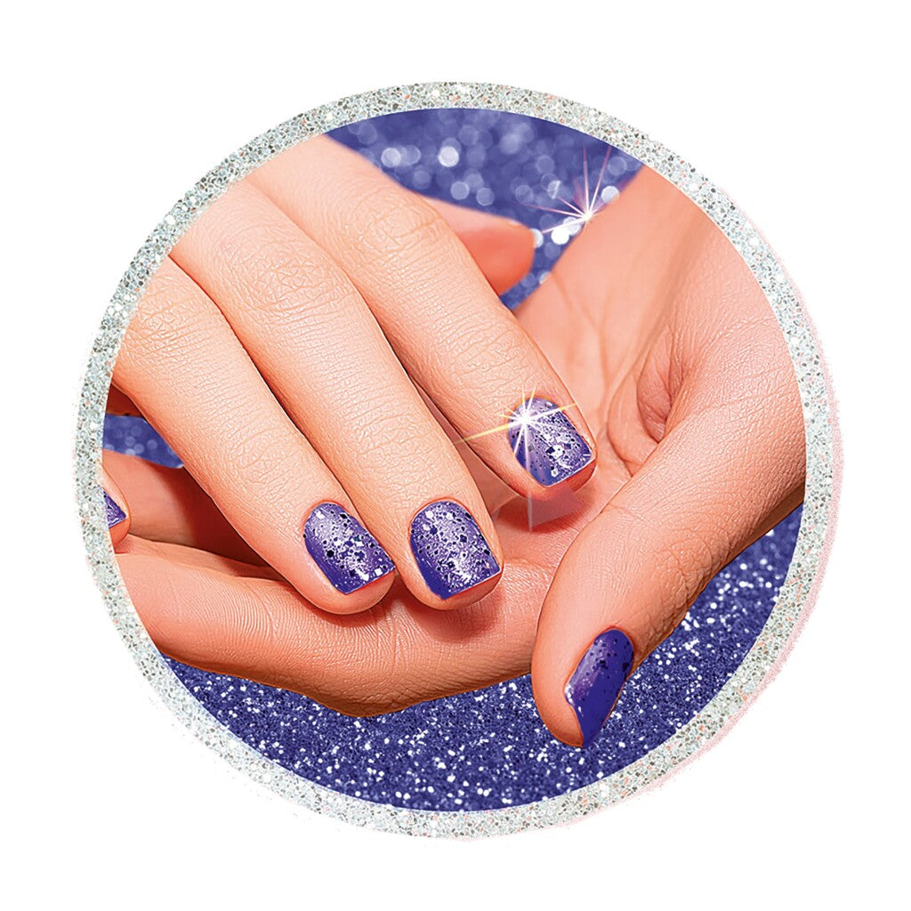 Laboratoire de vernis à ongles scientifique et ludique Clementoni