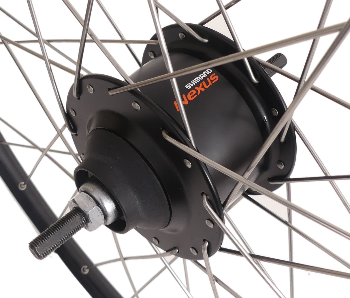 Hënneschter Rad 28 Nexus 8 Rollerbrake Hub mat schwaarzen Rim an Edelstolspen