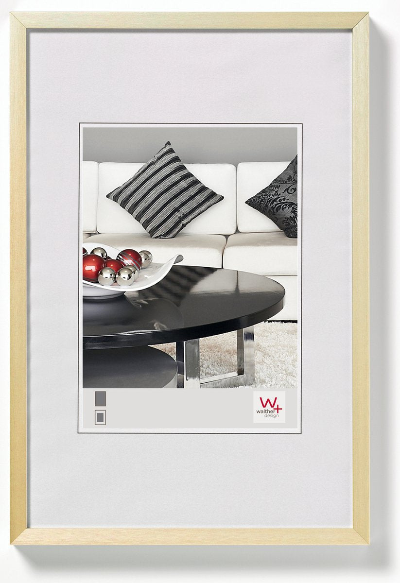Chaise Walther - cadre photo - format photo 30x40 cm - or