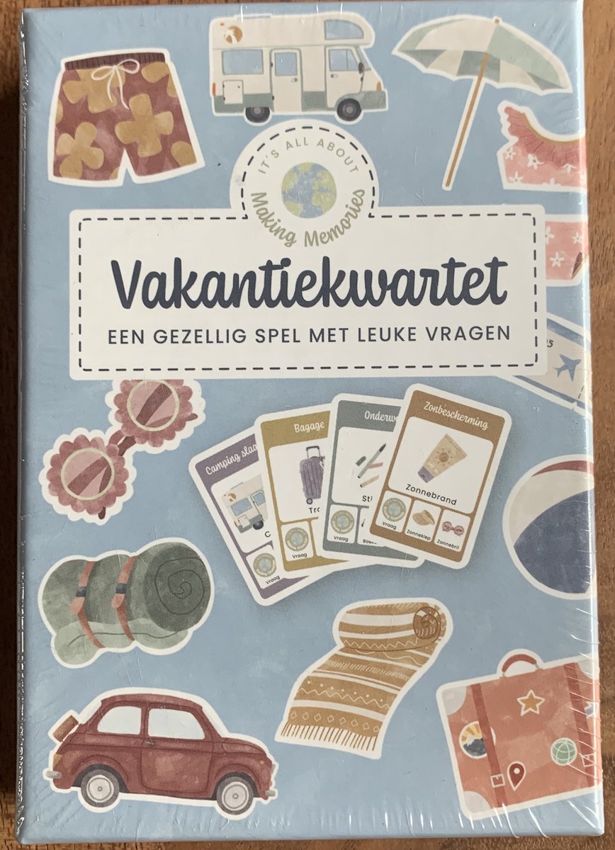 Jeu de cartes en quatuor de vacances pour enfants et adultes.