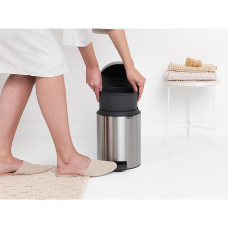 Brabantia newicon poubelle à pédale 5l acier mat