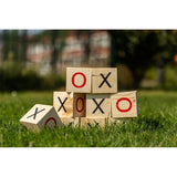 Oeufs de tic-tac-toe en bois pour jouer en plein air