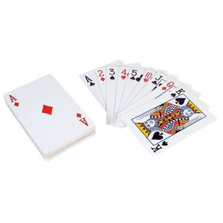 Grand jeu de cartes pour jouer en plein air