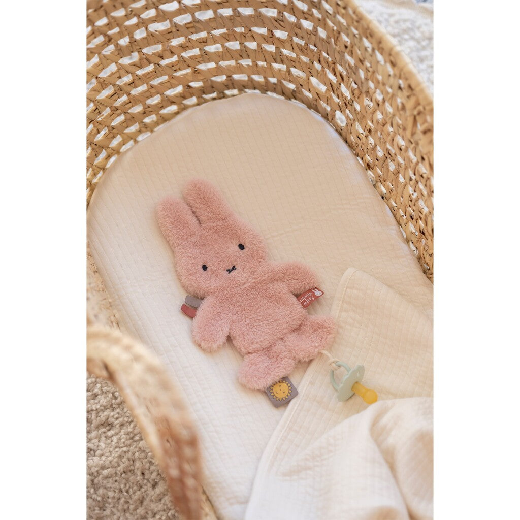Sucette pelucheuse Miffy rose
