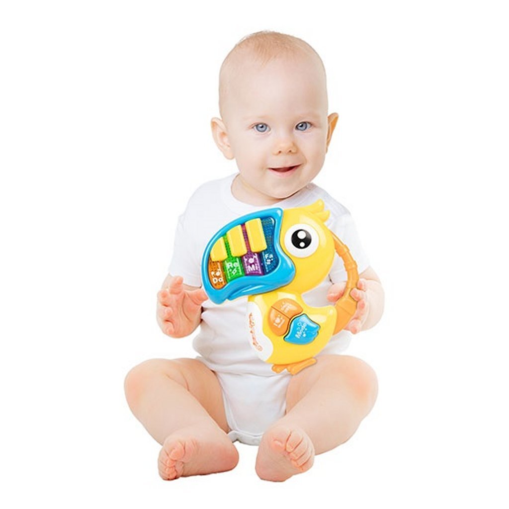 Toi-Toys små stjerner baby klaver med musik Toucan med lys og lyd