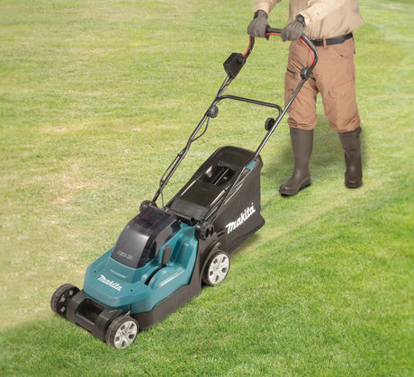 Tondeuse à gazon sans fil Makita 38 cm dlm382z