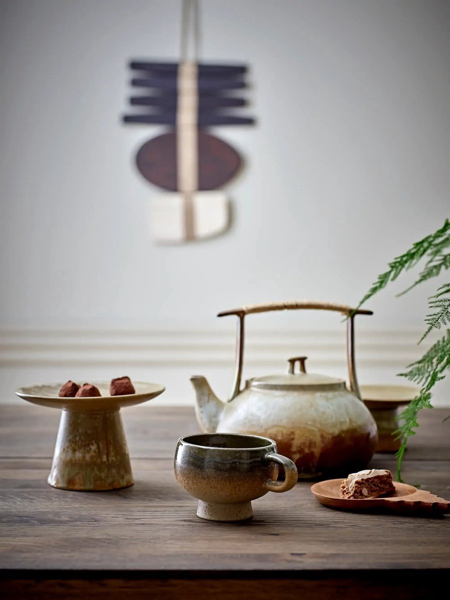 Théière Bloomingville faïence marron ikigai