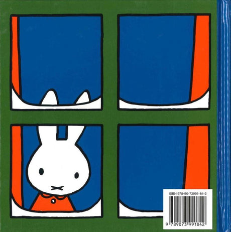 Maison centrale du livre Miffy dans la neige
