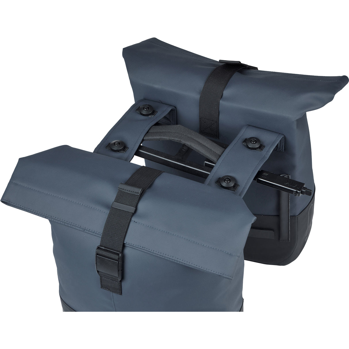 Basil sac de vélo double Cove mik 28-32l 14 x 29 x 36 cm - bleu noir