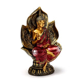 Bouddha thaïlandais en or rouge, lotus assis