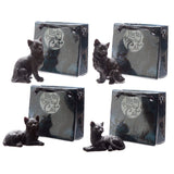 Chat porte-bonheur noir dans un mini sac cadeau