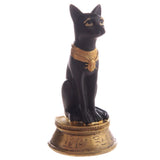 Egypte - l'écorce d'or noir porte un collier de scarabée
