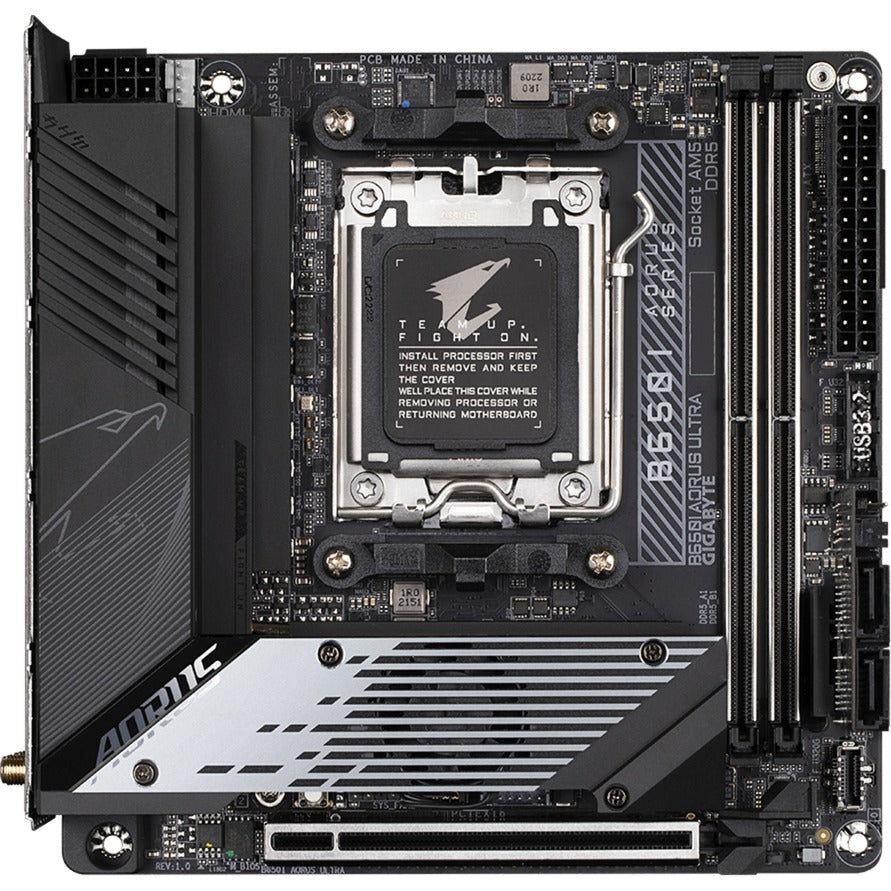 Gigaoctets gigabyte b650i aorus ultra