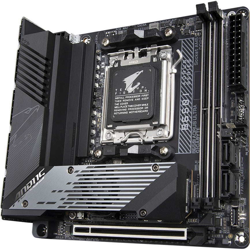 Gigaoctets gigabyte b650i aorus ultra