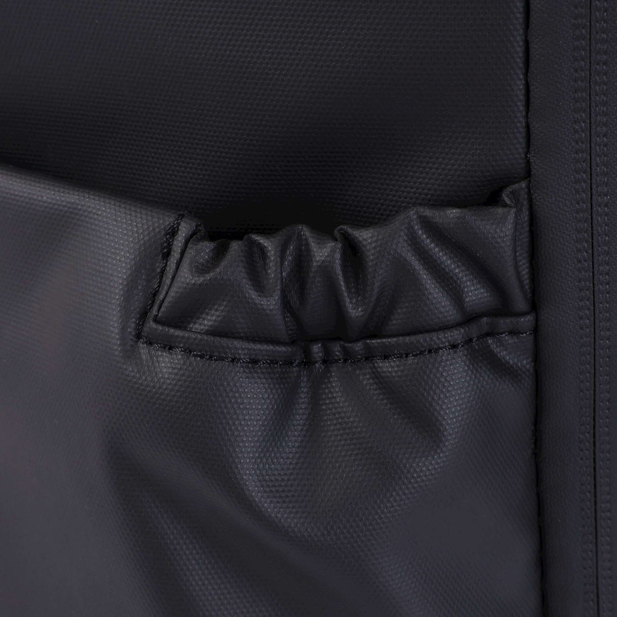 HEDGREN REPOST BOKE RIM BAUCHAGE 14L NOIR