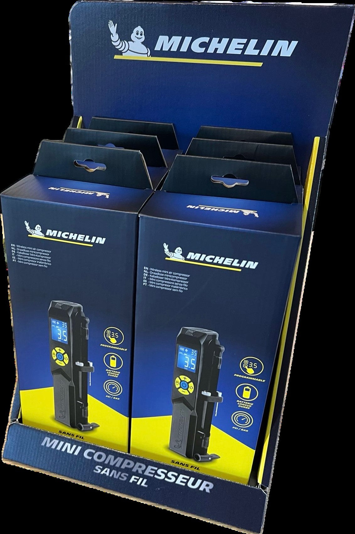 Présentoir Michelin avec mini compresseur à batterie (6)