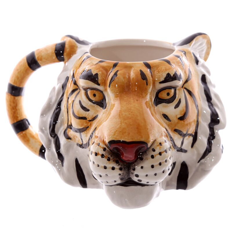 Mug en céramique en forme de tigre
