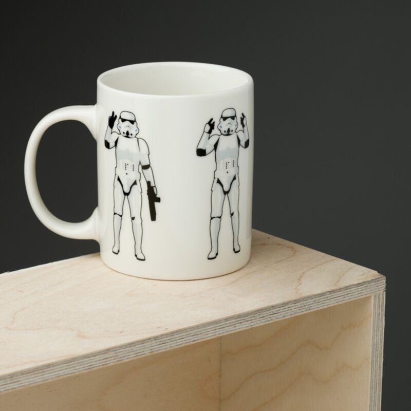 La tasse originale en porcelaine blanche stormtrooper