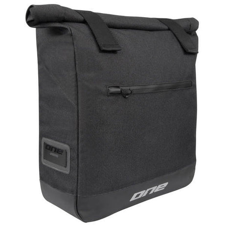 Un seul sac arrière 2 pièces noir rc.bags 30 avs