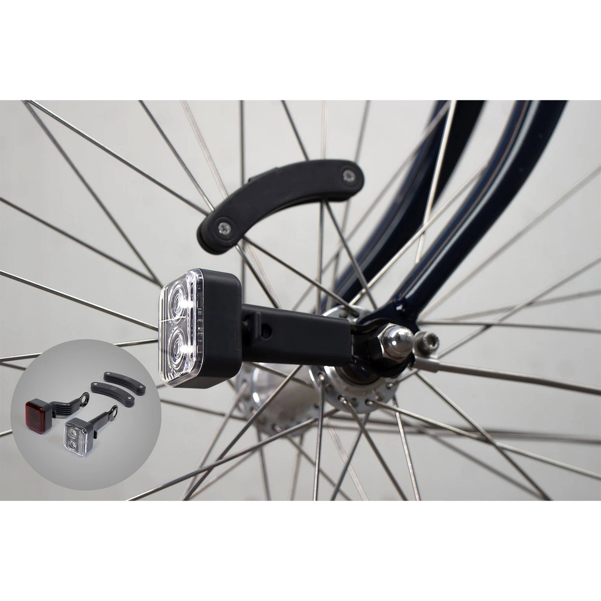 éclairage vélo AMS Constant acier rouge blanc 4 parties