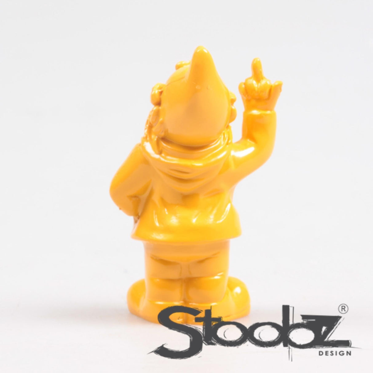 Stoobz design stoobz gnome va te faire foutre jaune 10cm