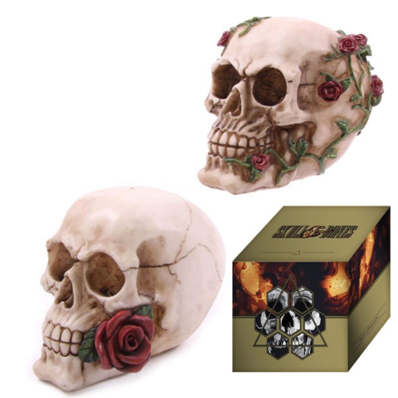 Accessoire de maison crâne avec roses