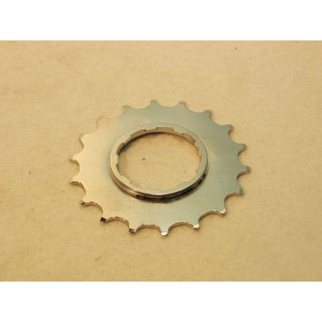 Couronne Miche avec coffre 18t shimano 8 9v