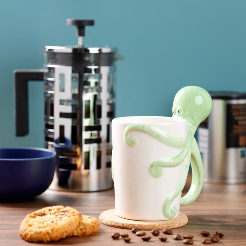 Tasse en céramique avec poignée en forme de poulpe Lisa Parker