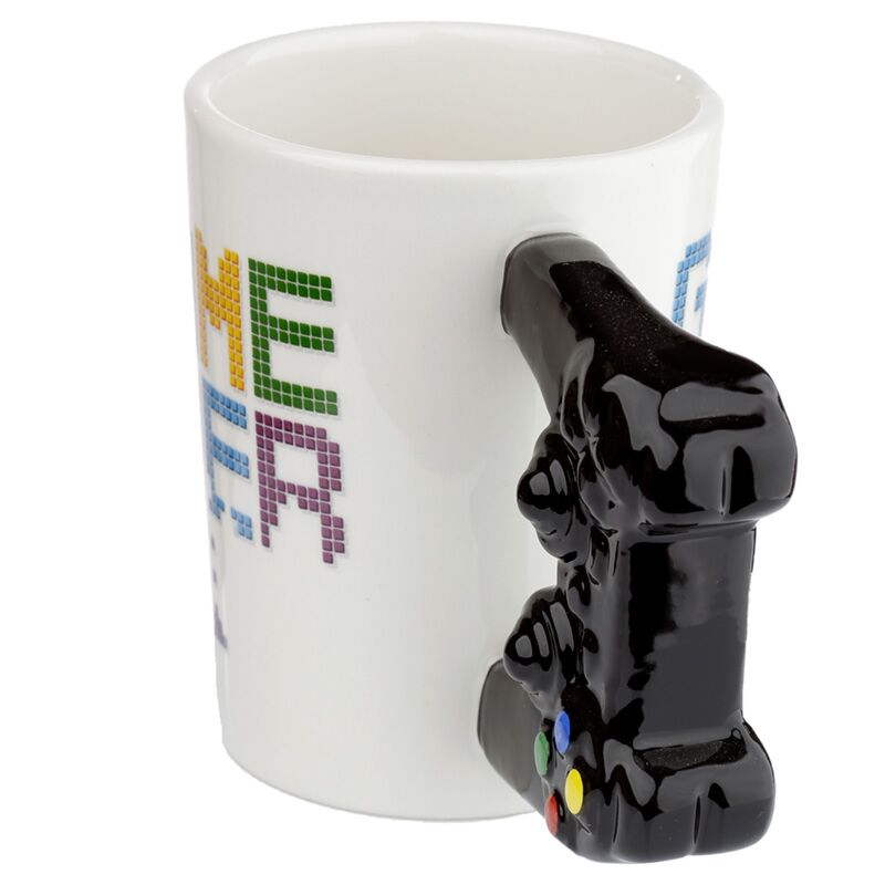 Tasse en céramique à anse en forme de game over