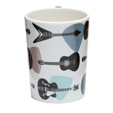 Tasse en céramique avec poignée en forme de guitare