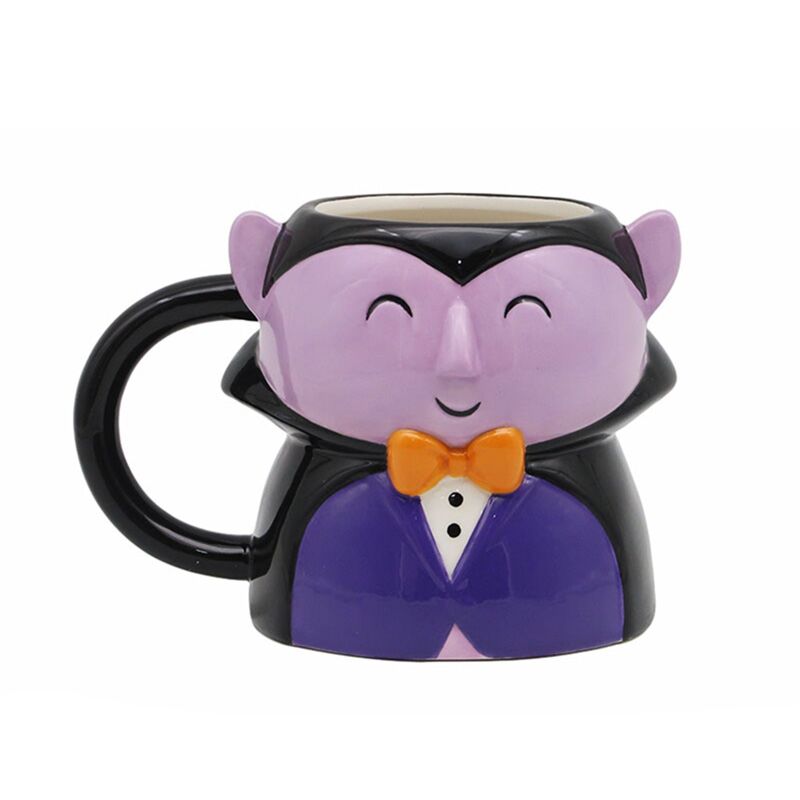 Tasse effrayante en forme de Dracula