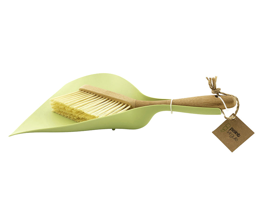 Pelle et brosse à pointe virgule