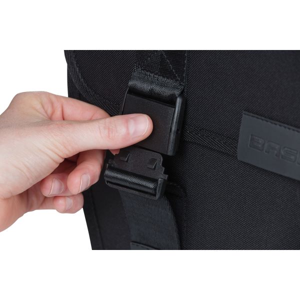Basil Tour Double Bicycle Sac - Eau - Répondant - 28L - noir