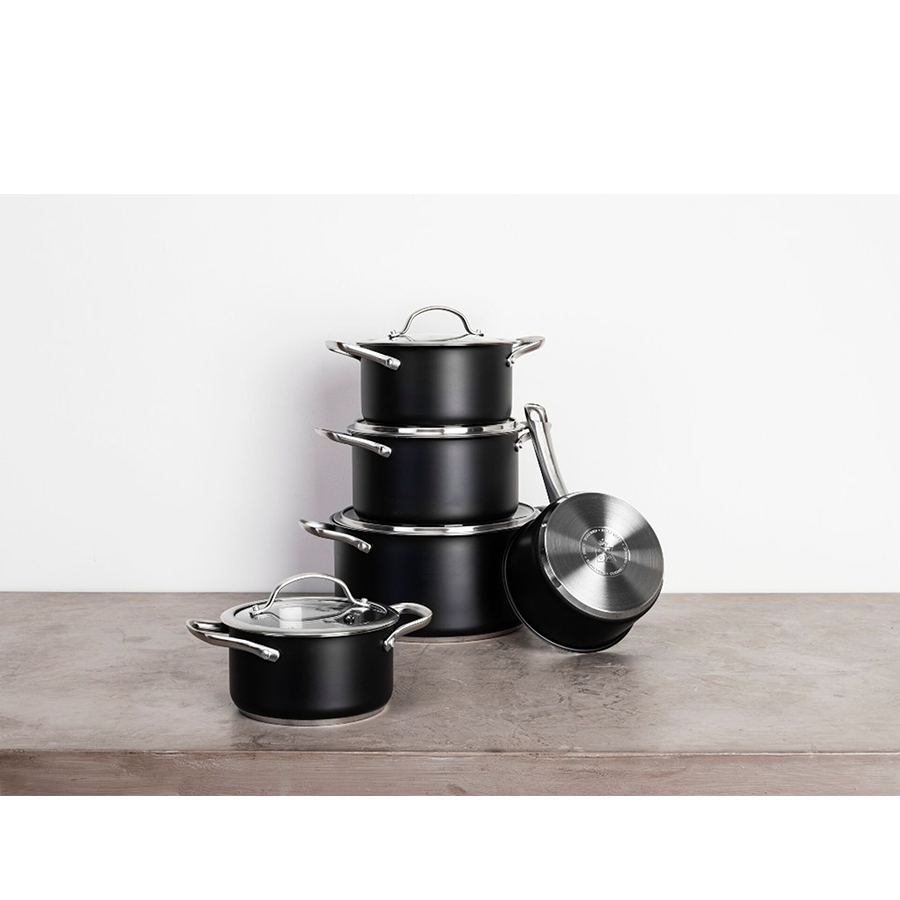 Ty bk kookpan puri black ø16cm