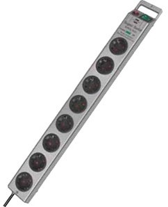 Brennenstuhl Super-Solid 13500A + Protection de surtension 8X