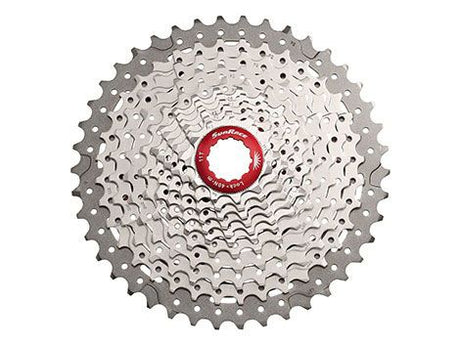 Cassette Sunrace CSMX8 11 VITESSE 11-42 dents en argent dans la boîte